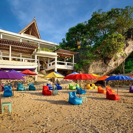 The Point Beach-Front Balangan Jimbaran  Exterior photo